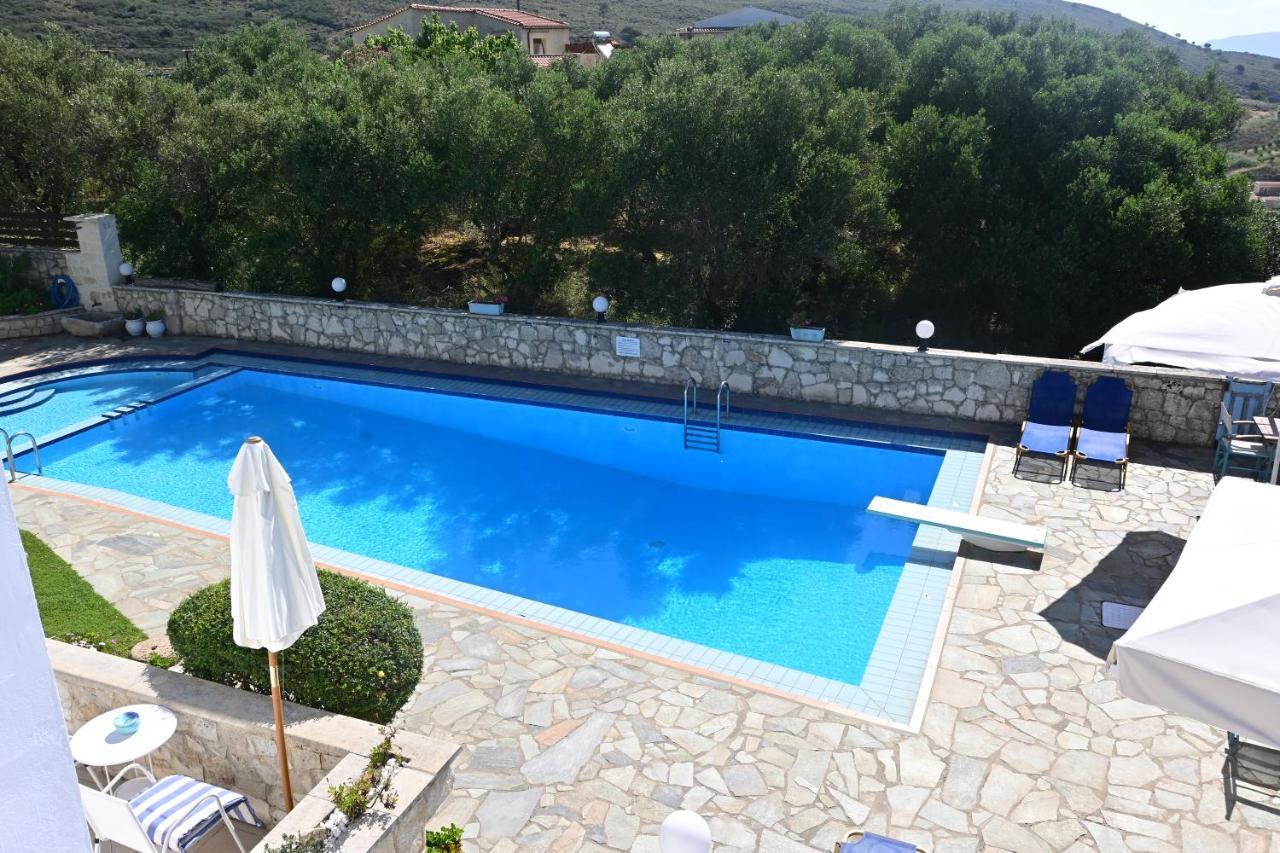 Marika Studios & Apartments Georgioupoli Eksteriør billede